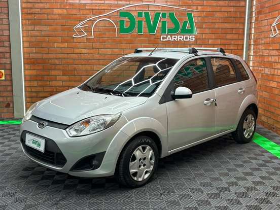 FORD-FIESTA-2013