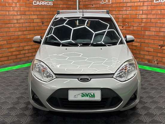 FORD-FIESTA-2013