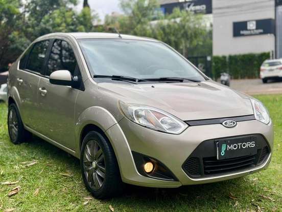 FORD-FIESTA-2012