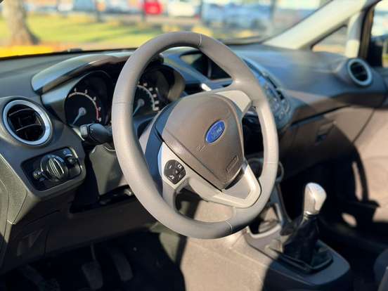 FORD-FIESTA-2017