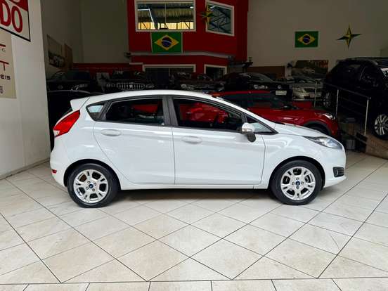 FORD-FIESTA-1.6 SEL HATCH 16V FLEX 4P POWERSHIFT FORD-FIESTA-2016
