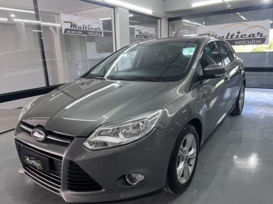 FORD-FOCUS-1.6 SE 16V FLEX 4P POWERSHIFT FORD-FOCUS-2014