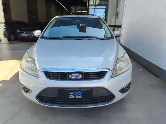 FORD-FOCUS-2.0 16V FLEX 4P AUTOMÁTICO FORD-FOCUS-2010