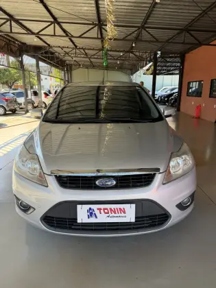FORD FOCUS 2.0 GLX 16V FLEX 4P MANUAL