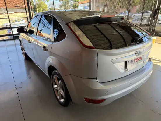 FORD-FOCUS-2.0 GLX 16V FLEX 4P MANUAL FORD-FOCUS-2010
