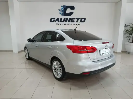 FORD-FOCUS-2.0 TITANIUM FASTBACK 16V FLEX 4P POWERSHIFT FORD-FOCUS-2016