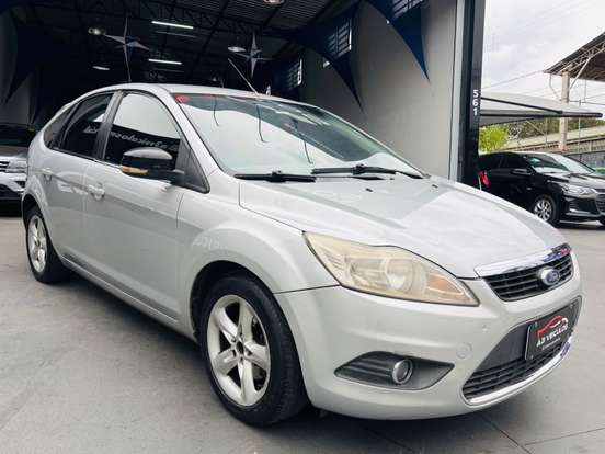 FORD-FOCUS-2.0 16V FLEX 4P AUTOMÁTICO FORD-FOCUS-2010