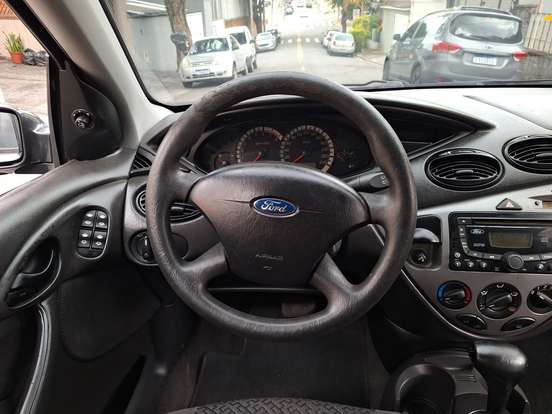FORD-FOCUS-2.0 GLX 16V GASOLINA 4P AUTOMÁTICO FORD-FOCUS-2008