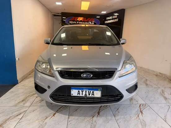 FORD-FOCUS-2008