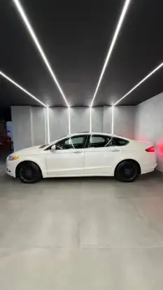 FORD-FUSION-2015