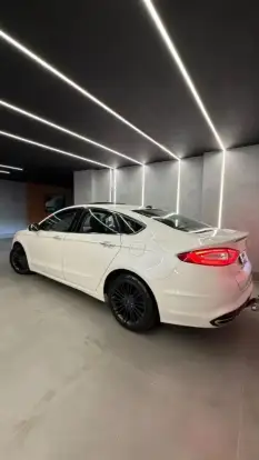 FORD-FUSION-2015