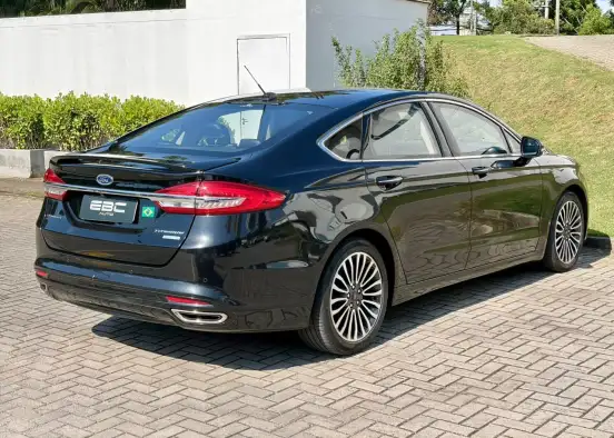 FORD-FUSION-2017