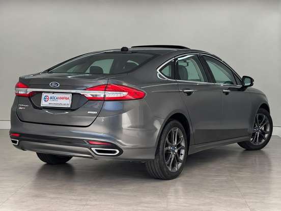 FORD-FUSION-2017