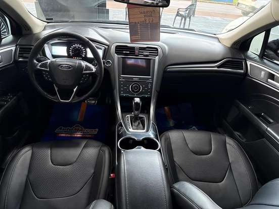 FORD-FUSION-2013