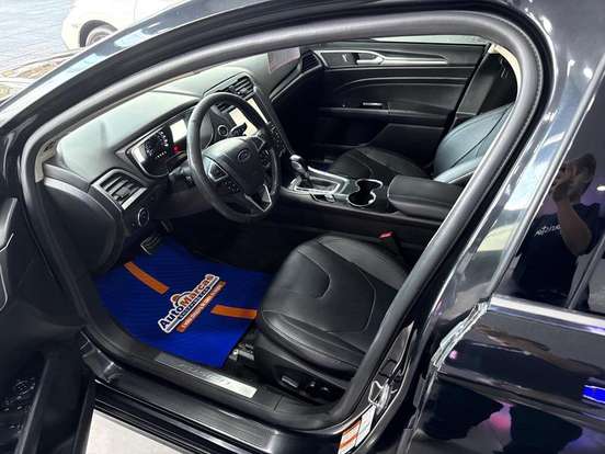 FORD-FUSION-2013