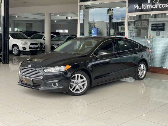 FORD-FUSION-2014