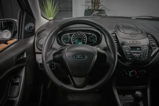 FORD-KA-2017
