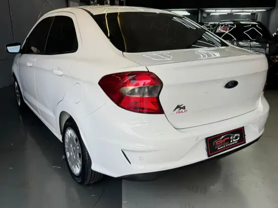 FORD-KA-1.5 TI-VCT FLEX SE PLUS SEDAN AUTOMÁTICO FORD-KA-2019