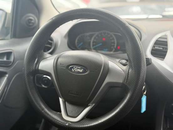 FORD-KA-2015