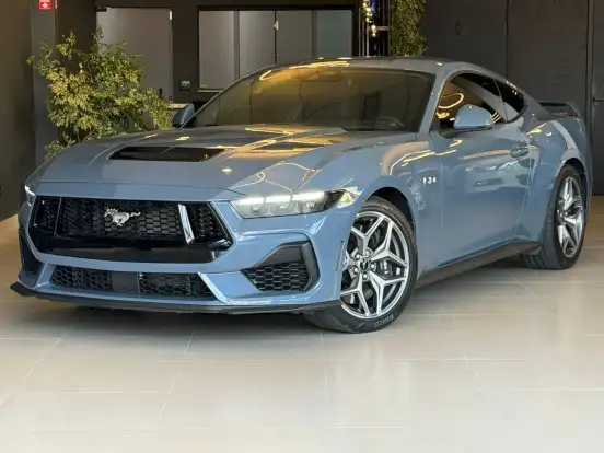 FORD-MUSTANG-2025
