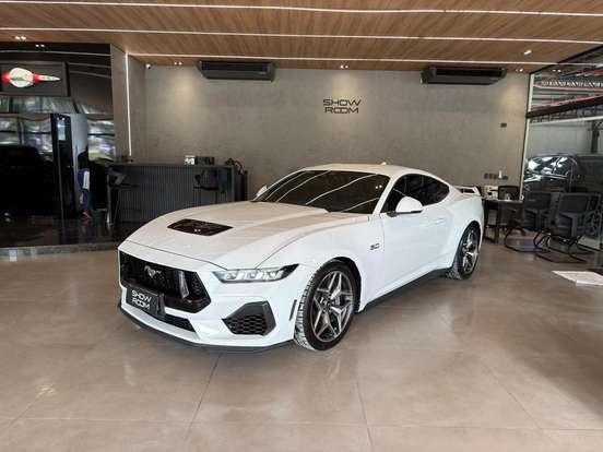 FORD-MUSTANG-2024