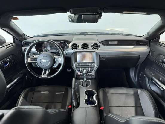 FORD-MUSTANG-2019