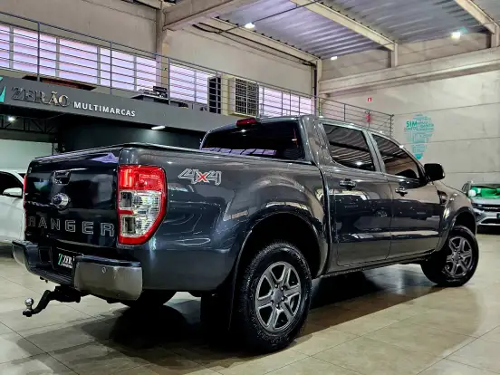 FORD-RANGER-2.2 XLS 4X4 CD 16V DIESEL 4P AUTOMÁTICO FORD-RANGER-2018