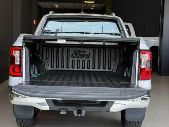 FORD-RANGER-3.0 V6 TURBO DIESEL CD LIMITED 4X4 AUTOMÁTICO FORD-RANGER-2024