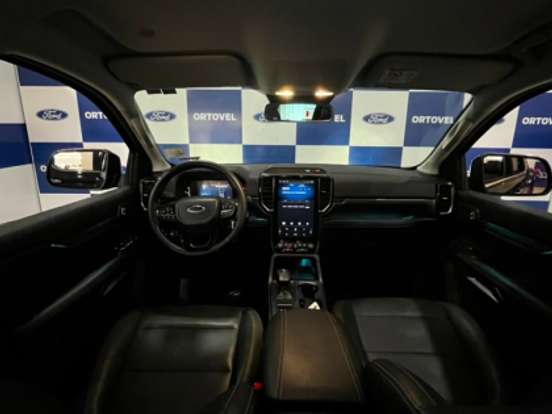 FORD-RANGER-3.0 V6 TURBO DIESEL CD LIMITED 4X4 AUTOMÁTICO FORD-RANGER-2024