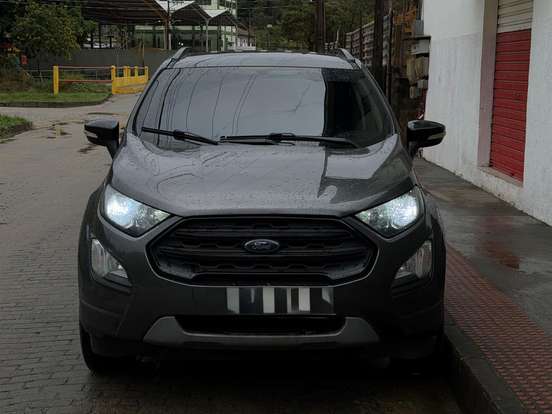 FORD-ECOSPORT-2020