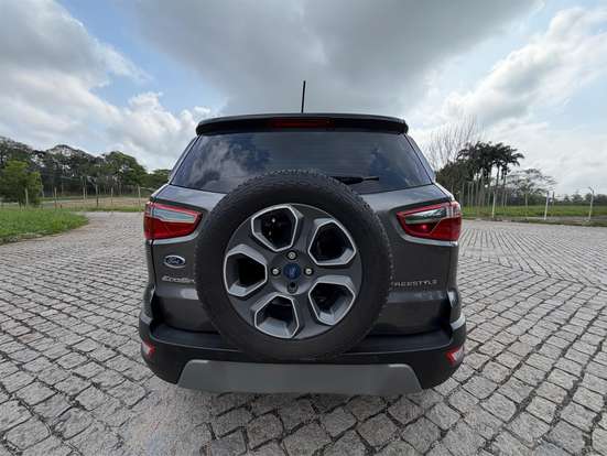 FORD-ECOSPORT-2020