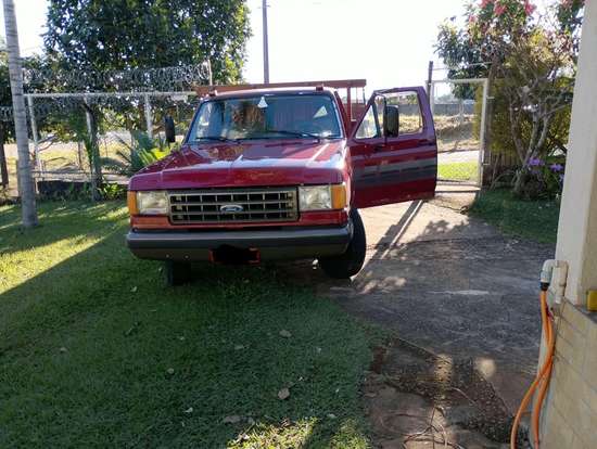 FORD-F-4000-1992