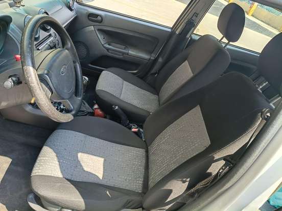 FORD-FIESTA-2012
