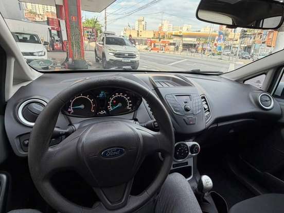 FORD-FIESTA-1.6 SE HATCH 16V FLEX 4P MANUAL FORD-FIESTA-2015