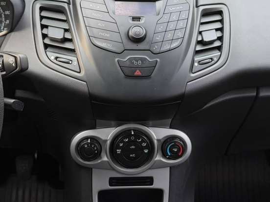 FORD-FIESTA-1.6 SE HATCH 16V FLEX 4P MANUAL FORD-FIESTA-2015