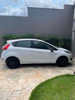FORD-FIESTA-2016