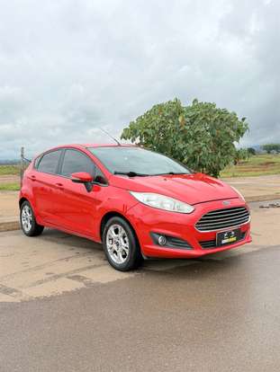 FORD-FIESTA-2015