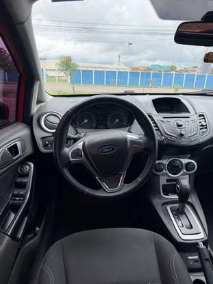 FORD-FIESTA-2015