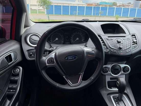 FORD-FIESTA-1.6 SE HATCH 16V FLEX 4P POWERSHIFT FORD-FIESTA-2015