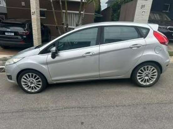 FORD-FIESTA-1.6 TITANIUM HATCH 16V FLEX 4P POWERSHIFT FORD-FIESTA-2013