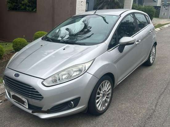 FORD-FIESTA-1.6 TITANIUM HATCH 16V FLEX 4P POWERSHIFT FORD-FIESTA-2013