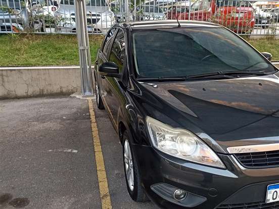 FORD-FOCUS-2.0 GLX 16V FLEX 4P AUTOMÁTICO FORD-FOCUS-2013