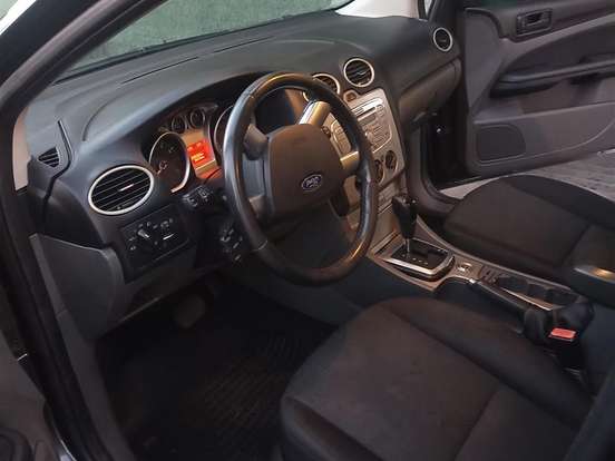 FORD-FOCUS-2.0 GLX 16V FLEX 4P AUTOMÁTICO FORD-FOCUS-2013