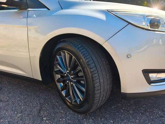 FORD-FOCUS-2.0 TITANIUM FASTBACK 16V FLEX 4P POWERSHIFT FORD-FOCUS-2017