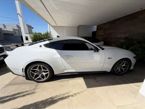 FORD-MUSTANG-5.0 V8 GASOLINA GT PERFORMANCE SELECTSHIFT FORD-MUSTANG-2024