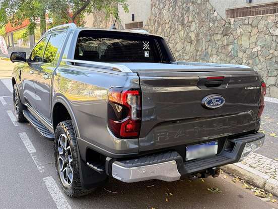 FORD-RANGER-3.0 V6 TURBO DIESEL CD LIMITED 4X4 AUTOMÁTICO FORD-RANGER-2024