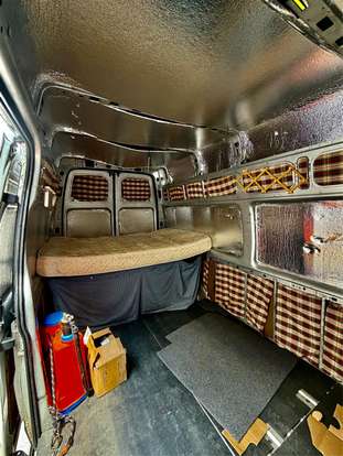 FORD-TRANSIT-2011