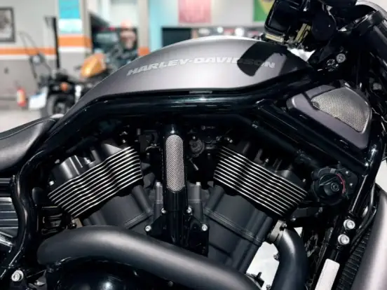 HARLEY-DAVIDSON-NIGHT ROD SPECIAL HARLEY-DAVIDSON-NIGHT ROD SPECIAL-2015