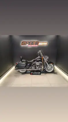 HARLEY-DAVIDSON ROAD KING CUSTOM 