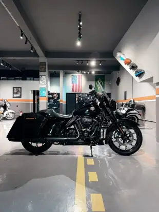 HARLEY-DAVIDSON-ROAD KING SPECIAL-2023